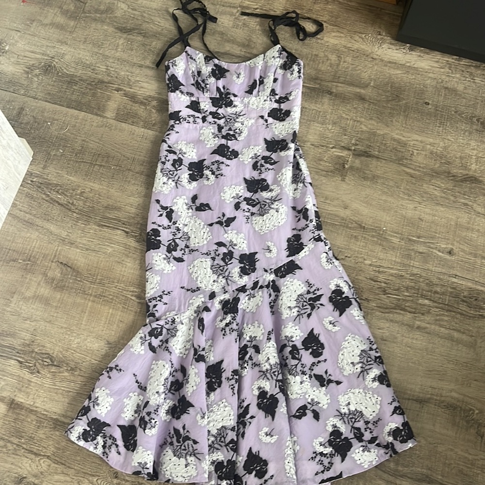 Monique Lhuillier Floral Jacquard Midi Dress - Picture 12 of 16